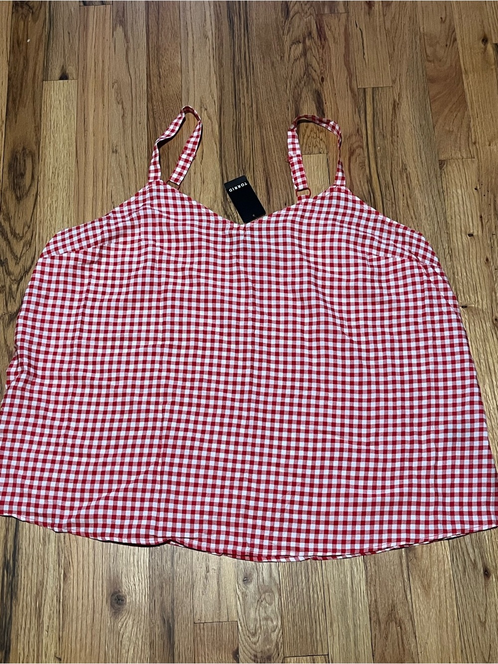 Torrid 1X Red White Gingham Camisole Tank Top Flowy Spaghetti Strap NWT - Picture 2 of 5